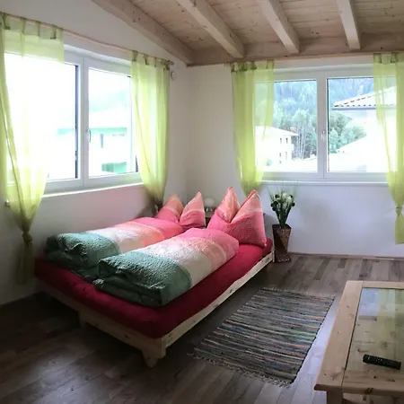 Schwalbenwurz Im Enzianfeld #15 Apartman