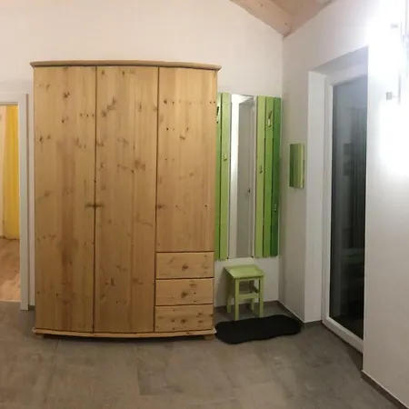 Schwalbenwurz Im Enzianfeld #15 Apartman *