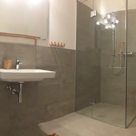 Schwalbenwurz Im Enzianfeld #15 Apartman